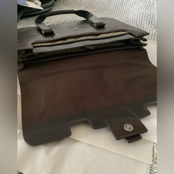 CutterBuck brown leather briefcase BRAND NEW - Picture 8 of 11